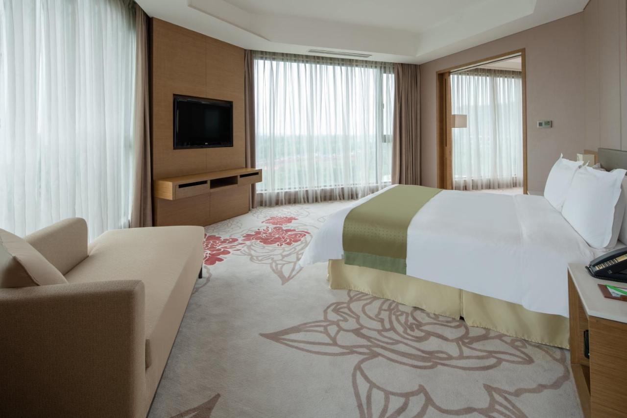 Holiday Inn Nanyang By Ihg Exteriör bild